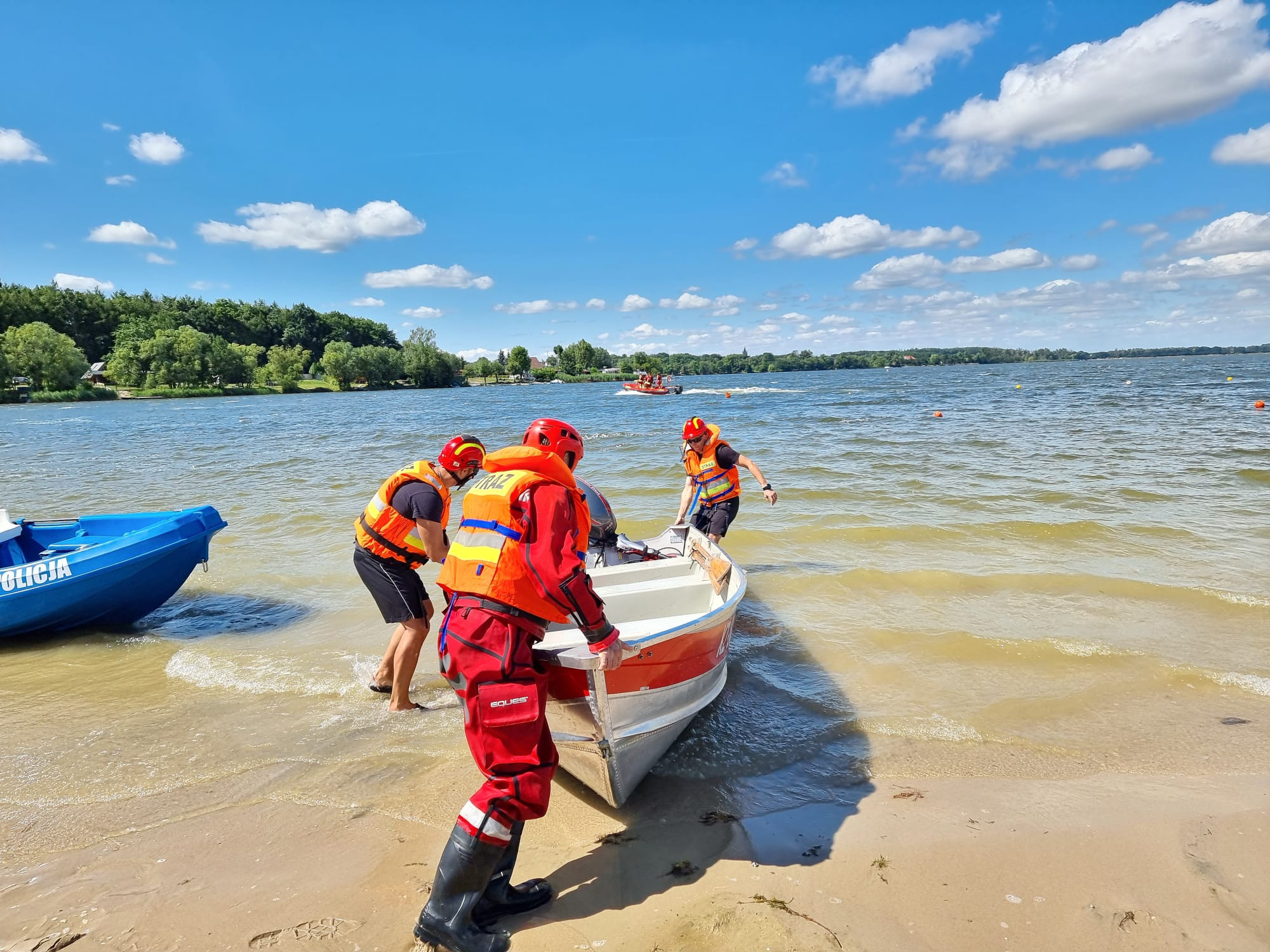 Służby na plaży