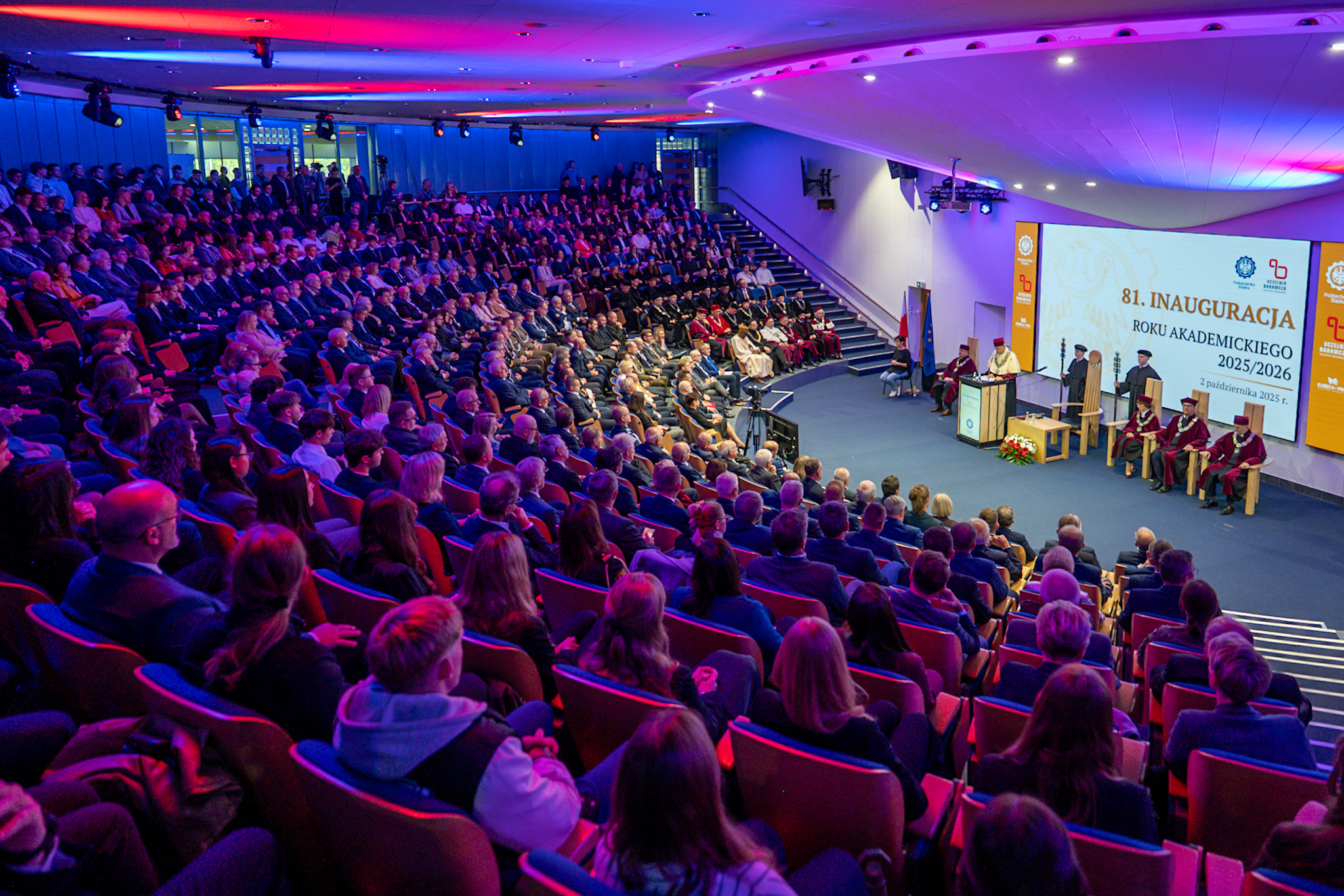 Aula Centrum Edukacyjno-Kongresowego Politechniki Śląskiej w Gliwicach podczas inauguracji.