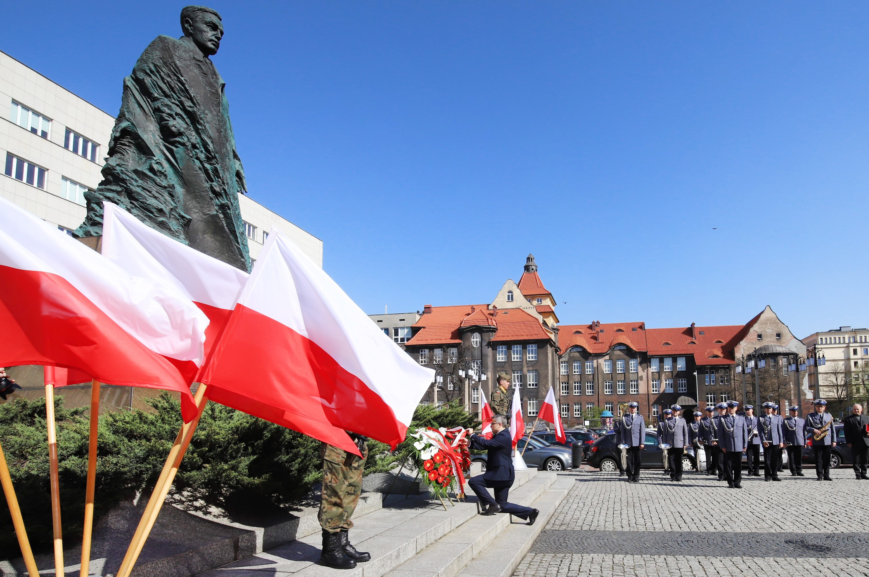 Zdjęcia z uroczystych obchodów 146 rocznicy urodzin Wojciecha Korfantego /fot. Anna Karendał/
