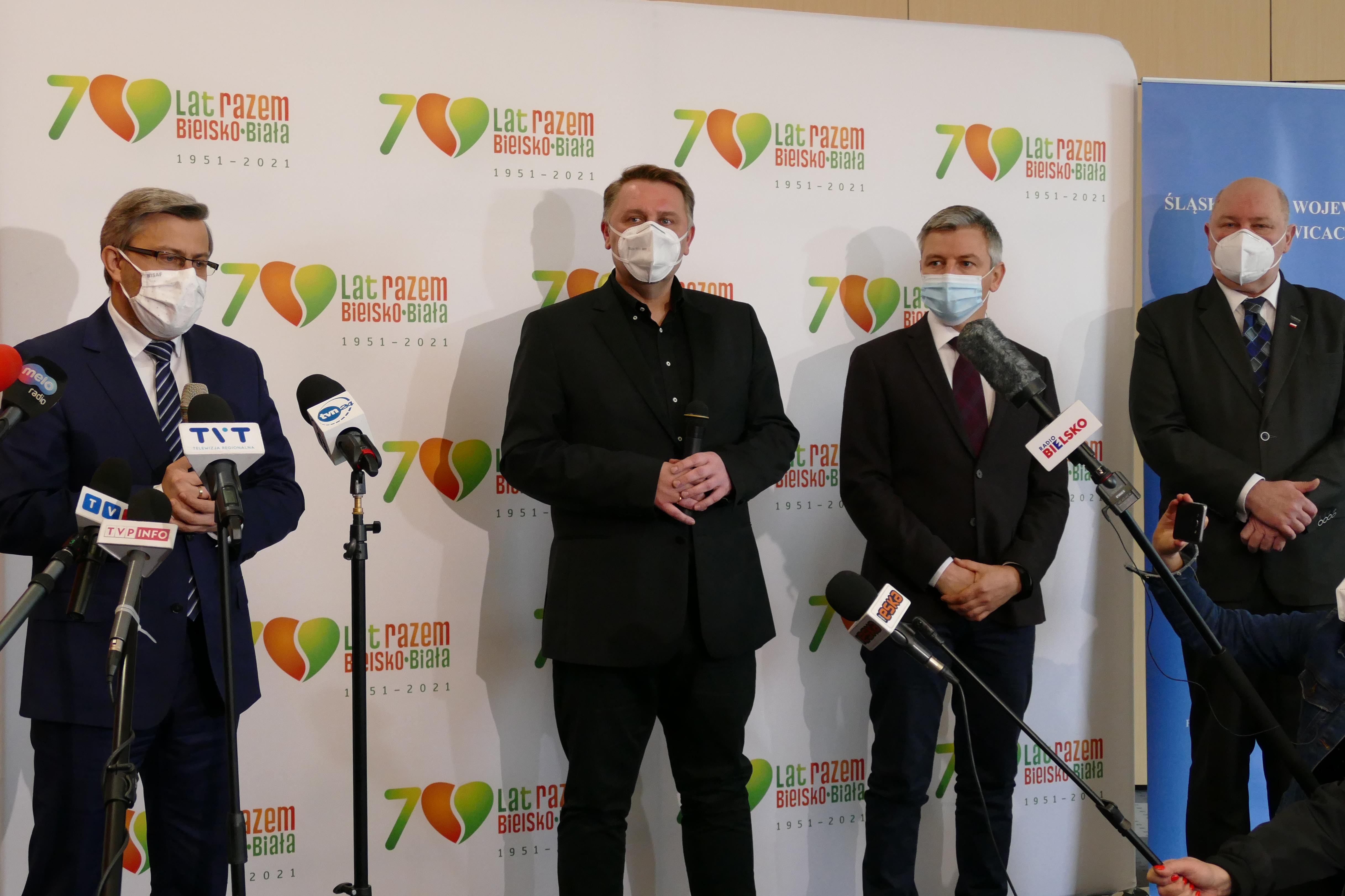 Briefing ws. uruchomienia Punktu Szczepień Powszechnych w Bielsku-Białej /fot. A. Księżnik/