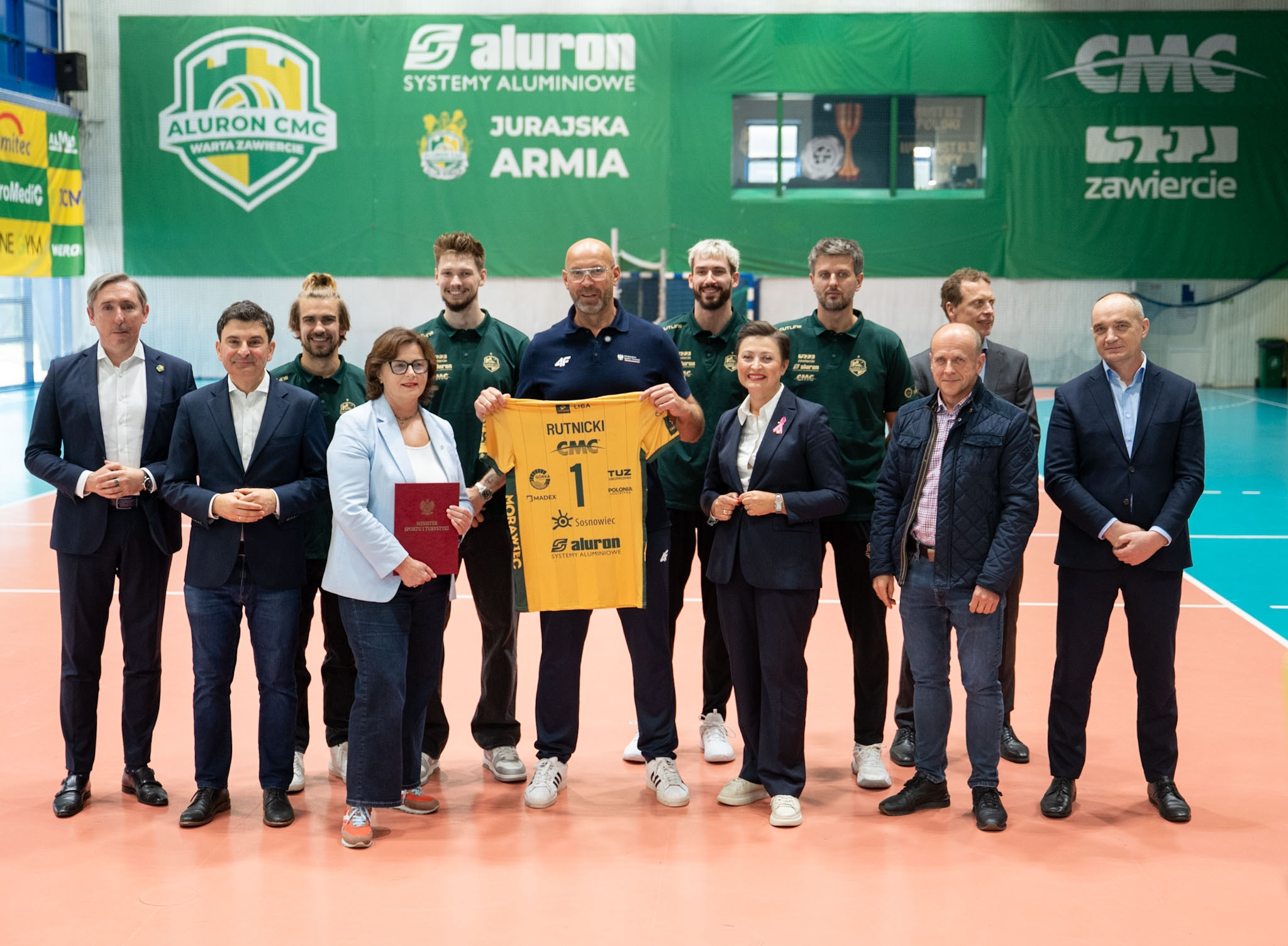 Zdjęcie grupowe uczestników wydarzenia