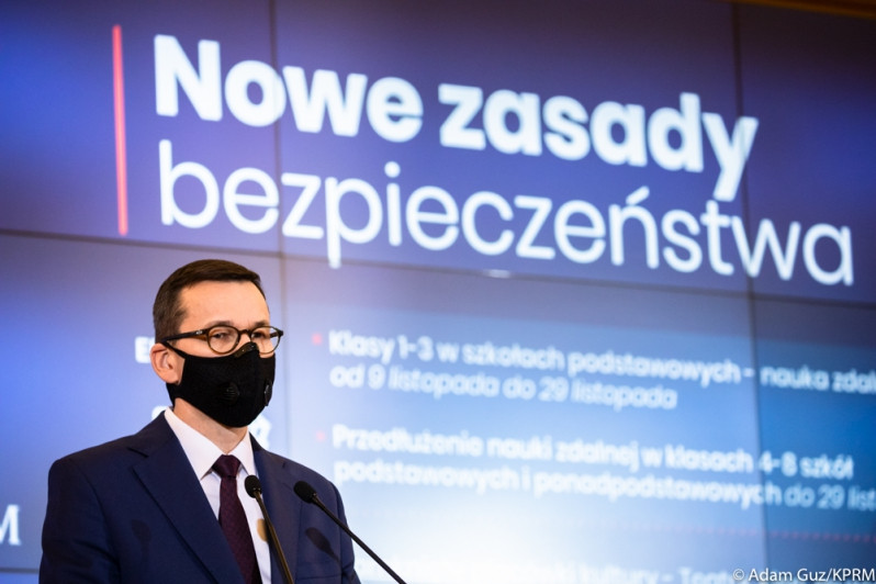 Konferencja prasowa ws. nowych kroków w walce z koronawirusem fot. Adam Guz/KPRM