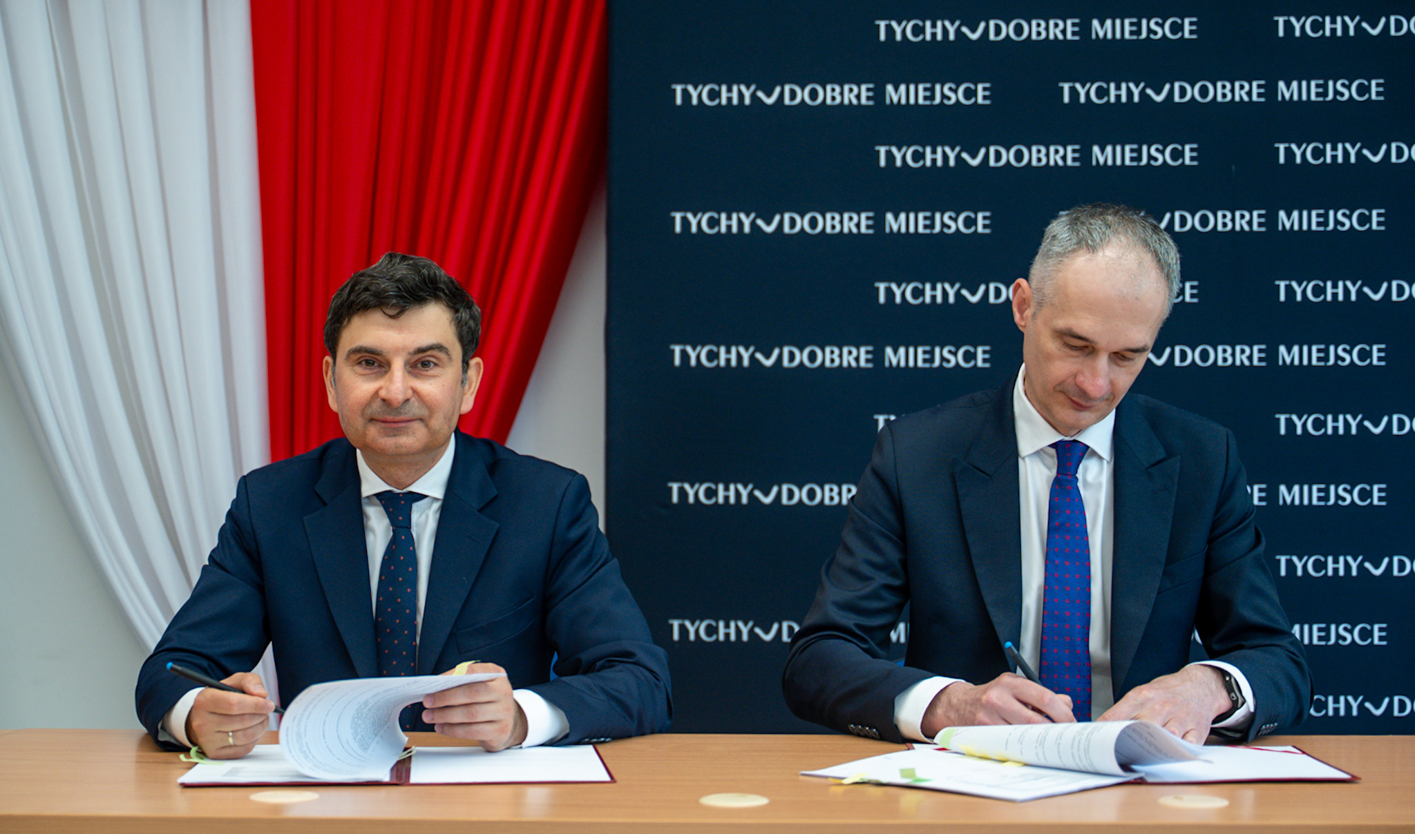 Wojewoda i Prezydent Miasta podpisali umowę.