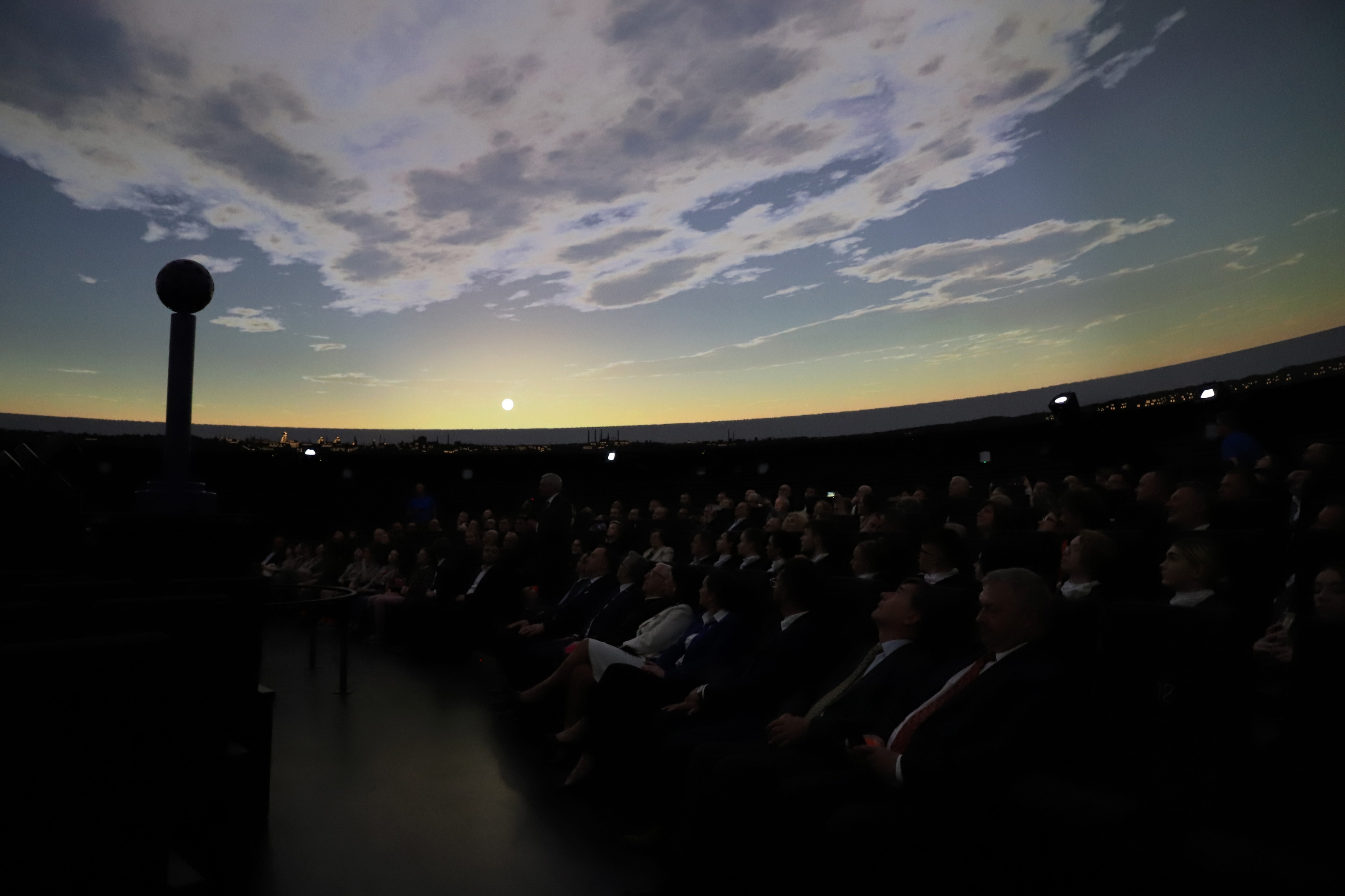 Otwarcie Planetarium w Chorzowie - pokaz /fot. A. Księżnik/