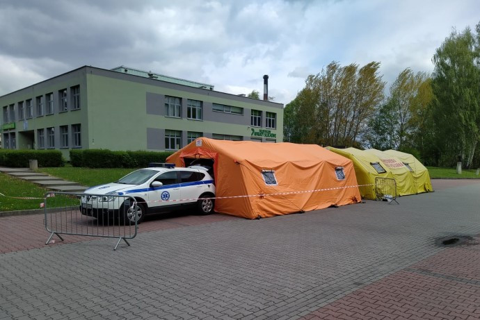 Badania przesiewowe drive-thru /fot. ŚUW/