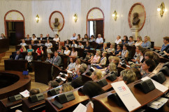 Galeria zdjęć z briefingu prasowego oraz spotkania nt. rządowego programu 
