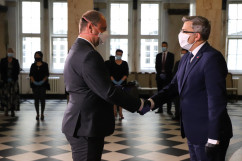Wręczenie odznaczeń państwowym pracownikom służby zdrowia /fot. A. Księżnik/