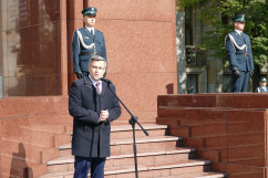 Uroczystość nadania sztandaru Izbie Administracji Skarbowej w Katowicach /fot. A. Księżnik/