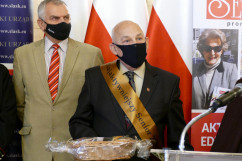 Ogłoszenie wyników konkursu na najaktywniejszego seniora i najaktywniejszą seniorkę w województwie - najaktywniejszy senior 2021 /fot. A. Księżnik/