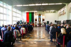 Zdjęcia z uroczystości odsłonięcia tablicy upamiętniającej tragiczną śmierć górników w KWK Zofiówka /fot. A. Kucharzewska/