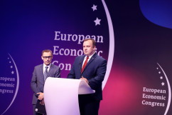 Zdjęcia z pierwszego dnia Europejskiego Kongresu Gospodarczego z udziałem wojewody śląskiego /fot. Anna Karendał/