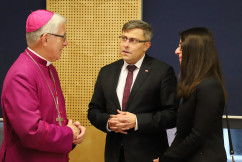 Galeria zdjęć z uroczystości z okazji 20. rocznicy święceń biskupich metropolity katowickiego abp Skworca z udziałem wojewody Jarosława Wieczorka /fot. A. Karendał/