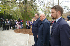 W Warszawie odsłonieto pomnik Wojciecha Korfantego /fot. A.Kucharzewska/