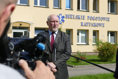 Przekazanie środków na ambulans