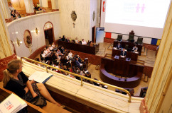 Galeria zdjęć z briefingu prasowego oraz spotkania nt. rządowego programu 