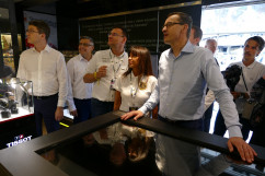 Zdjęcia z zakończenia II etapu 76.TdP z udziałem Premiera oraz Wojewody Śląskiego /fot. Alina Kucharzewska/