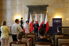 Galeria zdjęć z briefingu prasowego dot. odbudowy linii kolejowej nr 182 z Tarnowskich Gór do Zawiercia /fot. A. Księżnik/