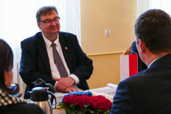 Spotkanie dotyczące współpracy polsko-czeskiej w dziedzinie afrykańskiego pomoru świń/fot. B. Półrolnik