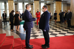 Wręczenie odznaczeń państwowym pracownikom służby zdrowia /fot. A. Księżnik/