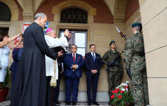 Galeria zdjęć z obchodów powstania NSZZ „Solidarność” oraz rocznicy pierwszego na Górnym Śląsku strajku w fabryce „Fazos” w Tarnowskich Górach /fot. A. Karendał/