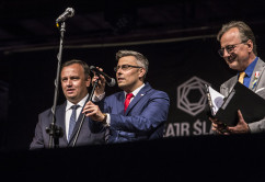 Zdjęcia z nocnego zwiedzania Śląskiego Urzędu Wojewódzkiego (fot. Astashow Studio/ŚUW)