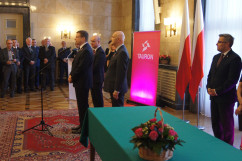 Fotogaleria z uroczystości wręczenia odznaczeń państwowych w Sali Marmurowej Śląskiego Urzędu Wojewódzkiego w Katowicach / fot. Anna Herz/