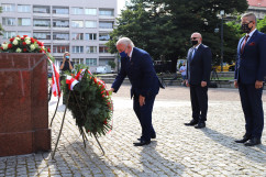 Obchody setnej rocznicy wybuchu II Powstania Śląskiego i Bitwy Warszawskiej /fot. ŚUW/