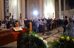 Galeria zdjęć z ostatniego pożegnania śp. abpa Szczepana Wesołego /fot. A. Karendał/
