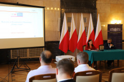 Galeria zdjęć z briefingu poświęconego realizacji programu „Dobry Start” w województwie śląskim /fot. I. Matuszewska/