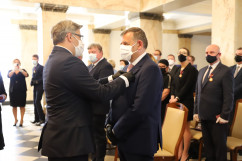 Wręczenie odznaczeń państwowych /fot. ŚUW/