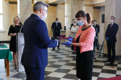 Wręczenie odznaczeń państwowym pracownikom służby zdrowia /fot. A. Księżnik/