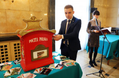 Galeria zdjęć z finału konkursu „Pocztówka na sto lat – moja Niepodległa” oraz wernisażu prac /fot. Anna Karendał/