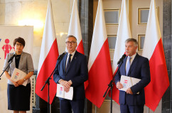 Galeria zdjęć z briefingu prasowego oraz spotkania nt. rządowego programu 