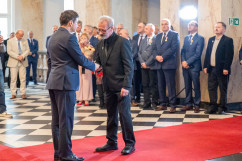 Uroczystość wręczenia odznaczeń w Śląskim Urzędzie Wojewódzkim