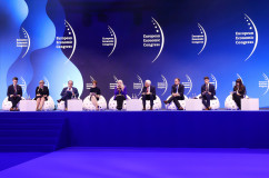 Zdjęcia z pierwszego dnia Europejskiego Kongresu Gospodarczego z udziałem wojewody śląskiego /fot. Anna Karendał/