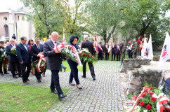 Zdjęcia z uroczystości w związku z 39. rocznicą strajku w tarnogórskim FAZOSie /fot. A. Karendał/