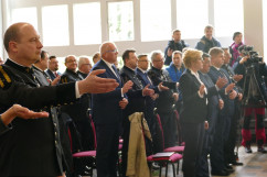 Zdjęcia z uroczystości odsłonięcia tablicy upamiętniającej tragiczną śmierć górników w KWK Zofiówka /fot. A. Kucharzewska/