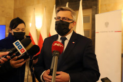 Briefing dot. sytuacji epidemicznej w regionie - indywidualna wypowiedź Wojewody Śląskiego dla mediów /fot. A. Księżnik/