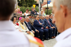 Galeria zdjęć z obchodów powstania NSZZ „Solidarność” oraz rocznicy pierwszego na Górnym Śląsku strajku w fabryce „Fazos” w Tarnowskich Górach /fot. A. Karendał/