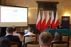 Galeria zdjęć z briefingu poświęconego realizacji programu „Dobry Start” w województwie śląskim /fot. I. Matuszewska/