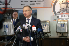 Prezydent wypowiada się dla mediów