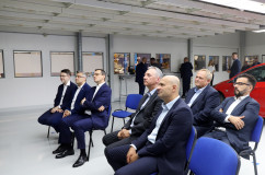 Zdjęcia z wizyty premiera Mateusza Morawieckiego w fabryce Opla w Gliwicach /fot. Anna Karendał/