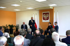 Galeria zdjęć z konferencji prasowej i spotkania z seniorami z udziałem wicepremier Beaty Szydło w Bielsku-Białej /fot. D. Kotlarz/