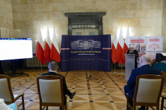 Ogłoszenie wyników konkursu na najaktywniejszego seniora i najaktywniejszą seniorkę w województwie - przemówienie Pełnomocnika Wojewody Śląskiego ds. Rodziny /fot. A. Księżnik/