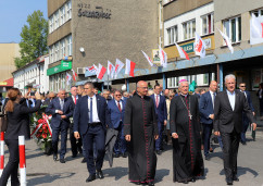 Galeria zdjęć z obchodów w Jastrzębiu-Zdroju z udziałem premiera Mateusza Morawieckiego oraz wojewody Jarosława Wieczorka /fot. A. Karendał/