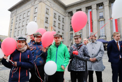Zdjęcia z wojewódzkich obchodów Święta Narodowego Trzeciego Maja, 98. rocznicy wybuchu III powstania śląskiego oraz 90. urodzin gmachu ŚUW /fot. A. Karendał, A. Księżnik/