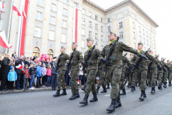 Galeria zdjęć z obchodów Narodowego Święta Niepodległości - setnej rocznicy /fot. A. Karendał/