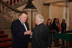 Zdjęcia z uroczystości wręczenia odznaczeń państwowych w ŚUW /fot. B. Półrolnik/