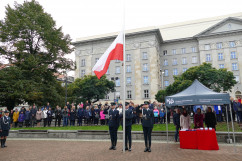 Uroczystość nadania sztandaru Izbie Administracji Skarbowej w Katowicach /fot. A. Księżnik/