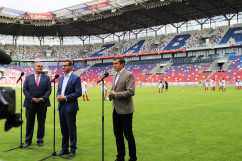 Wizyta premiera Mateusza Morawieckiego na Stadionie im. Ernesta Pohla w Zabrzu /fot. A. Księżnik/